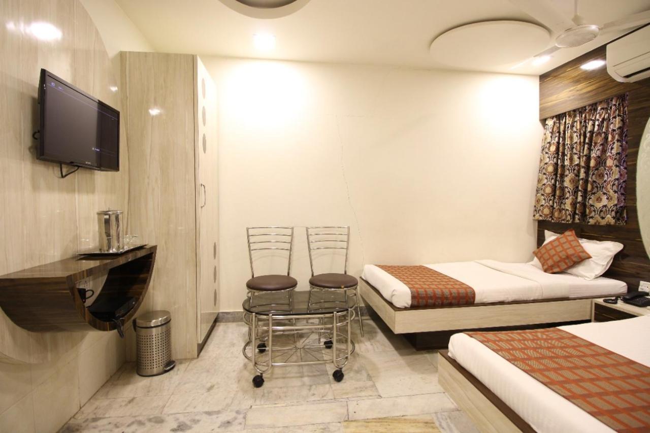 Hotel Oc Residency Bombay Extérieur photo