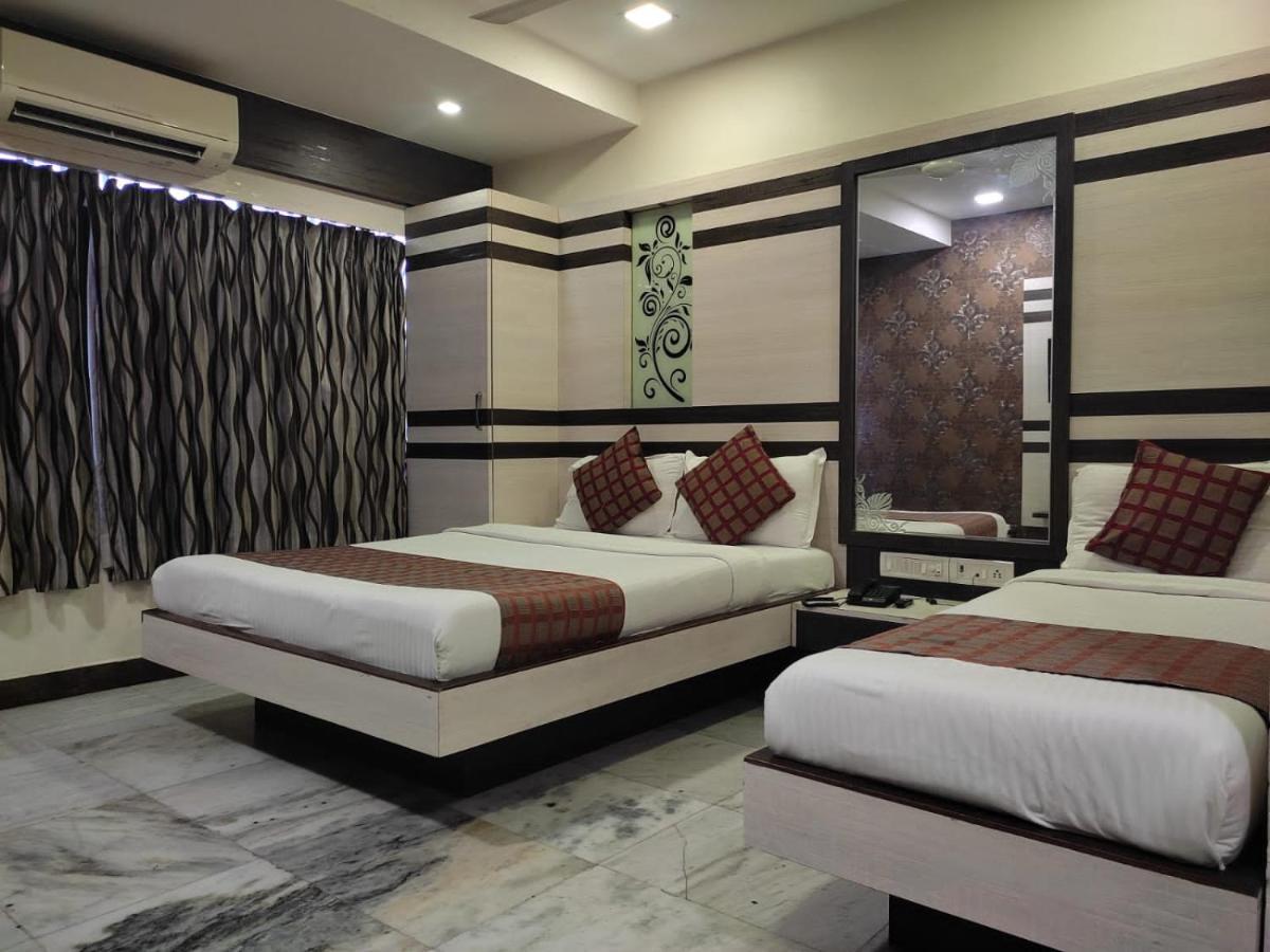 Hotel Oc Residency Bombay Extérieur photo