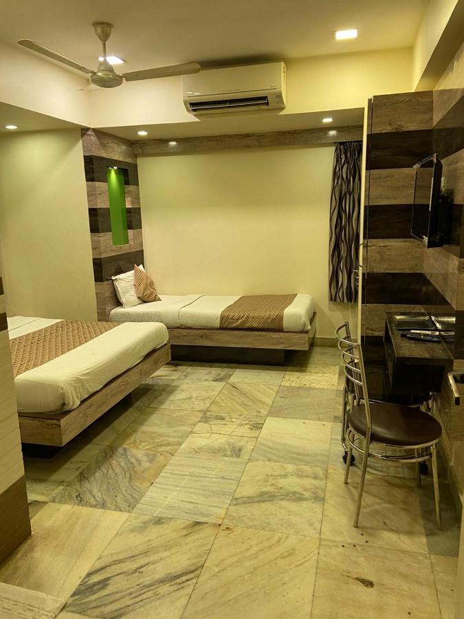 Hotel Oc Residency Bombay Extérieur photo