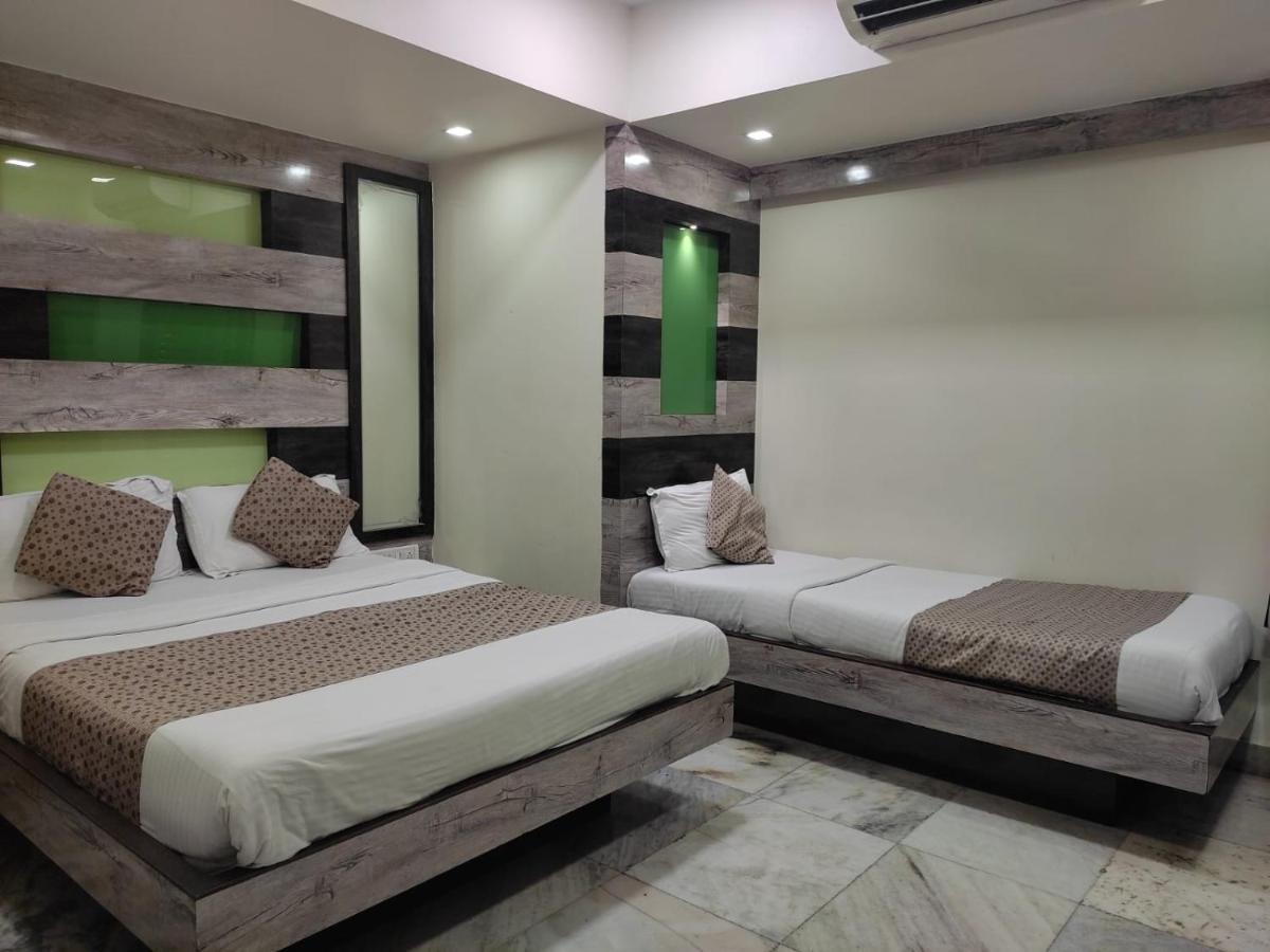 Hotel Oc Residency Bombay Extérieur photo