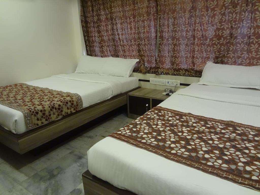 Hotel Oc Residency Bombay Extérieur photo