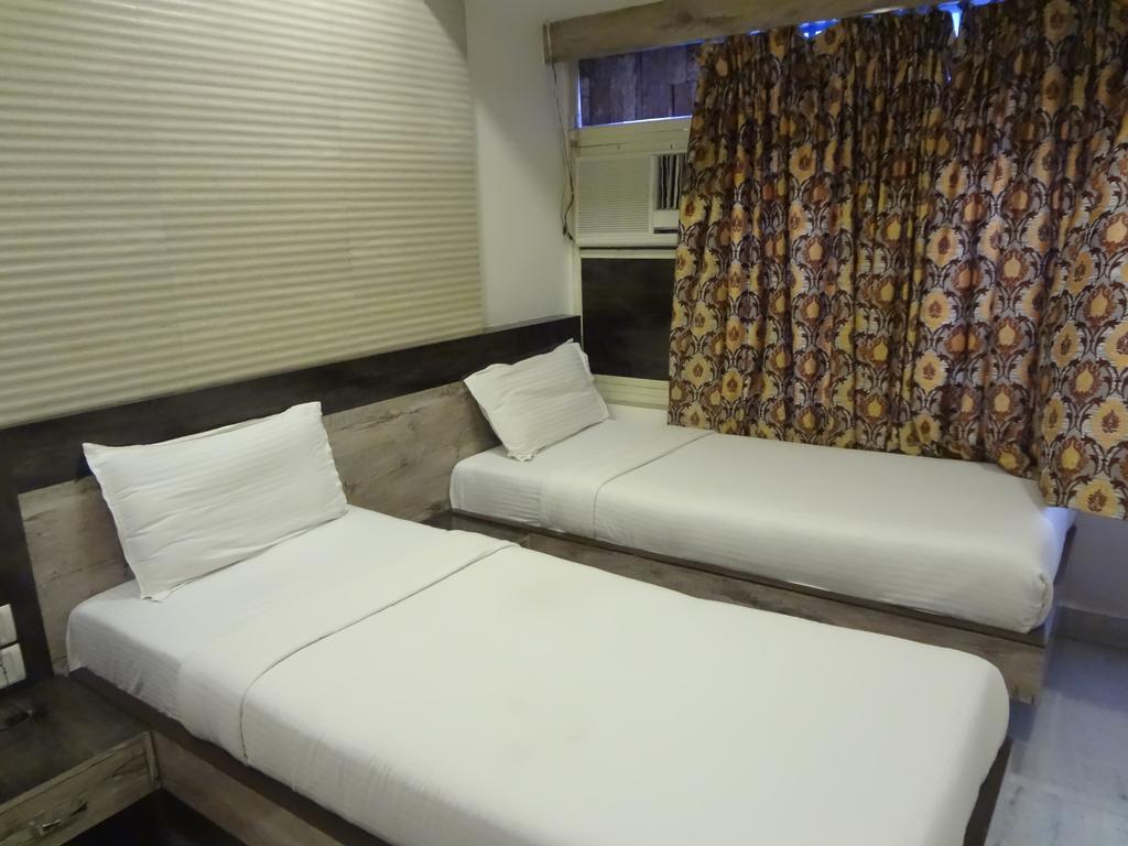 Hotel Oc Residency Bombay Extérieur photo