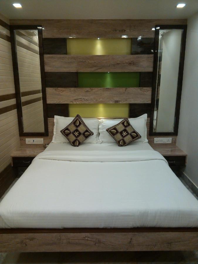 Hotel Oc Residency Bombay Extérieur photo