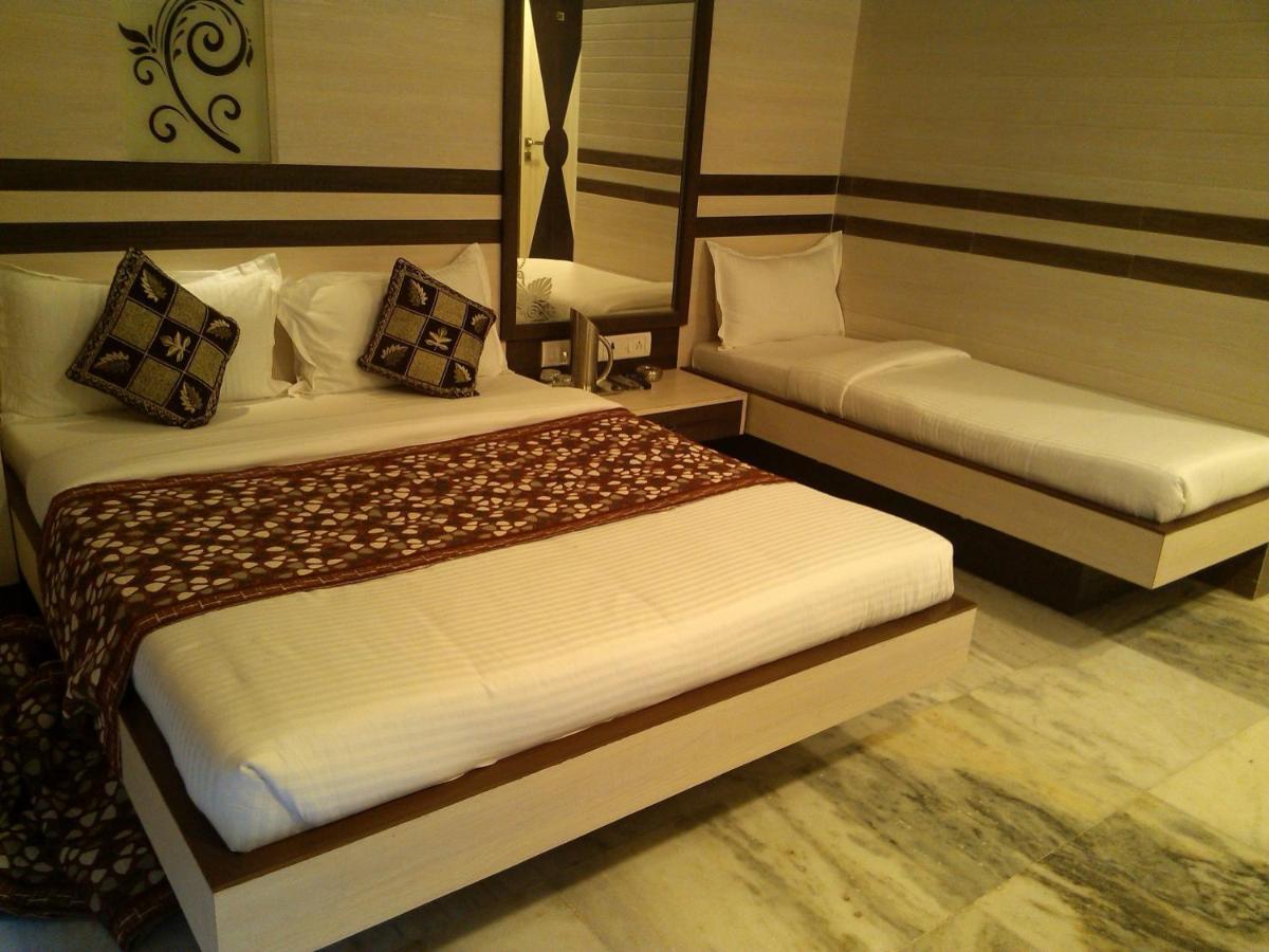 Hotel Oc Residency Bombay Extérieur photo